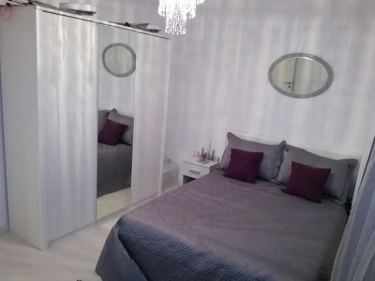 White Luxury Apartment Hermannstadt Exterior foto